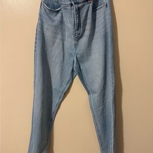 Classic Light Blue Denim Jeans Boyfriend Fit (Relaxed, 34” waist)